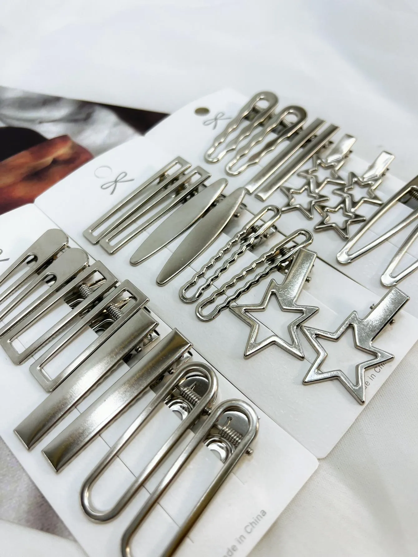 24pcs Women's Silver Tone Hair Clips With Star And Cloud Design