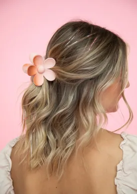 Daisy Hair Clip in Ombre Baked Clay