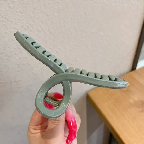 Fish Tale Claw Hair Clips For Thick Hair