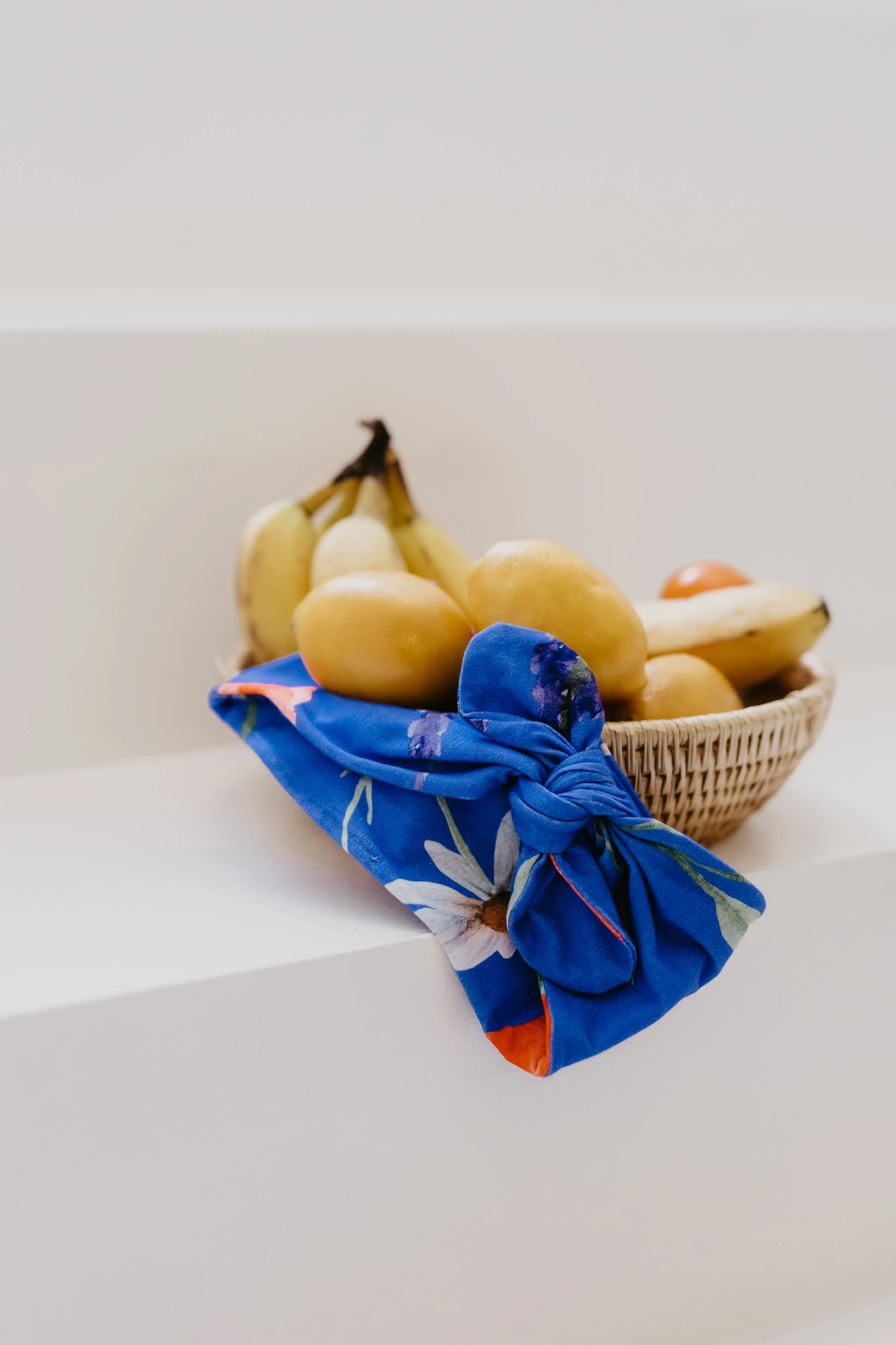 Solmu Scarf Kukkaniitty Blue